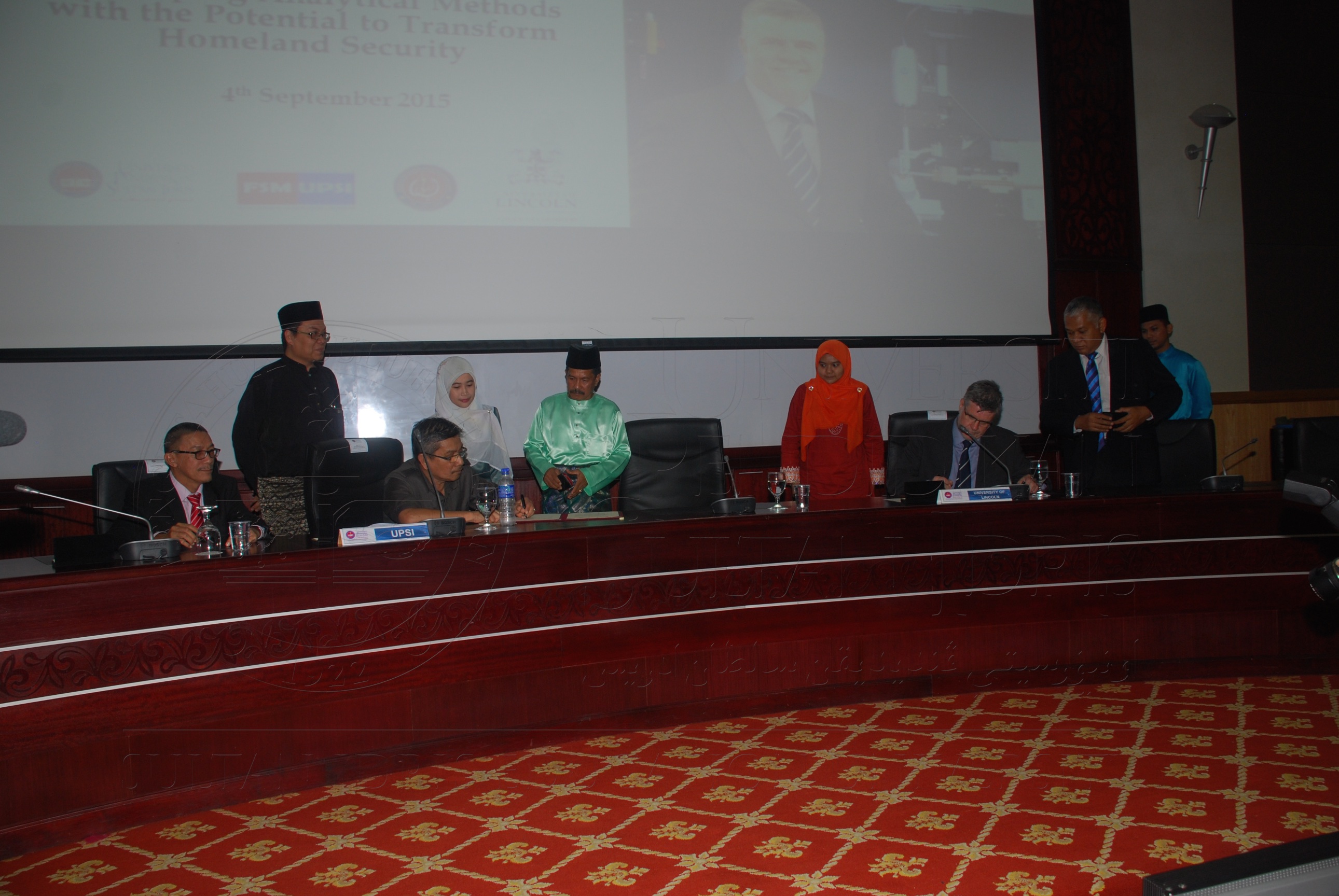 PRO15 134 LOI DSC 0654